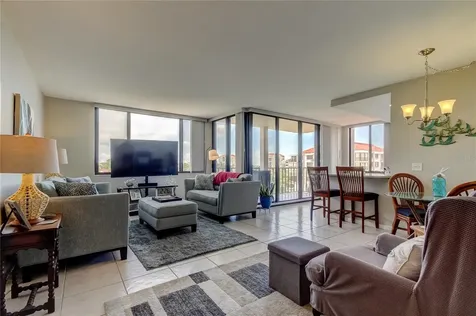 6357 Bahia Del Mar Boulevard St Petersburg FL 33715