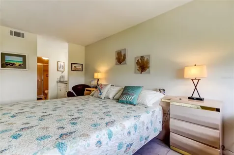 6357 Bahia Del Mar Boulevard St Petersburg FL 33715