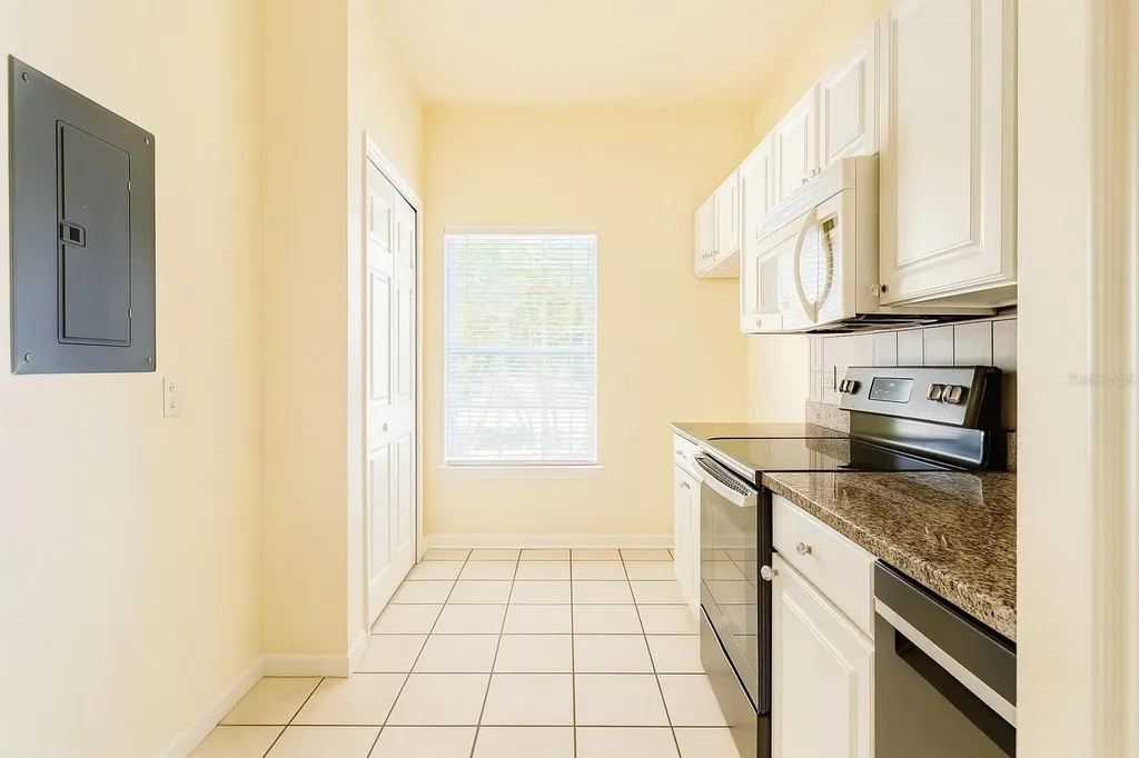 4877 NW 42nd Road Gainesville FL 32606