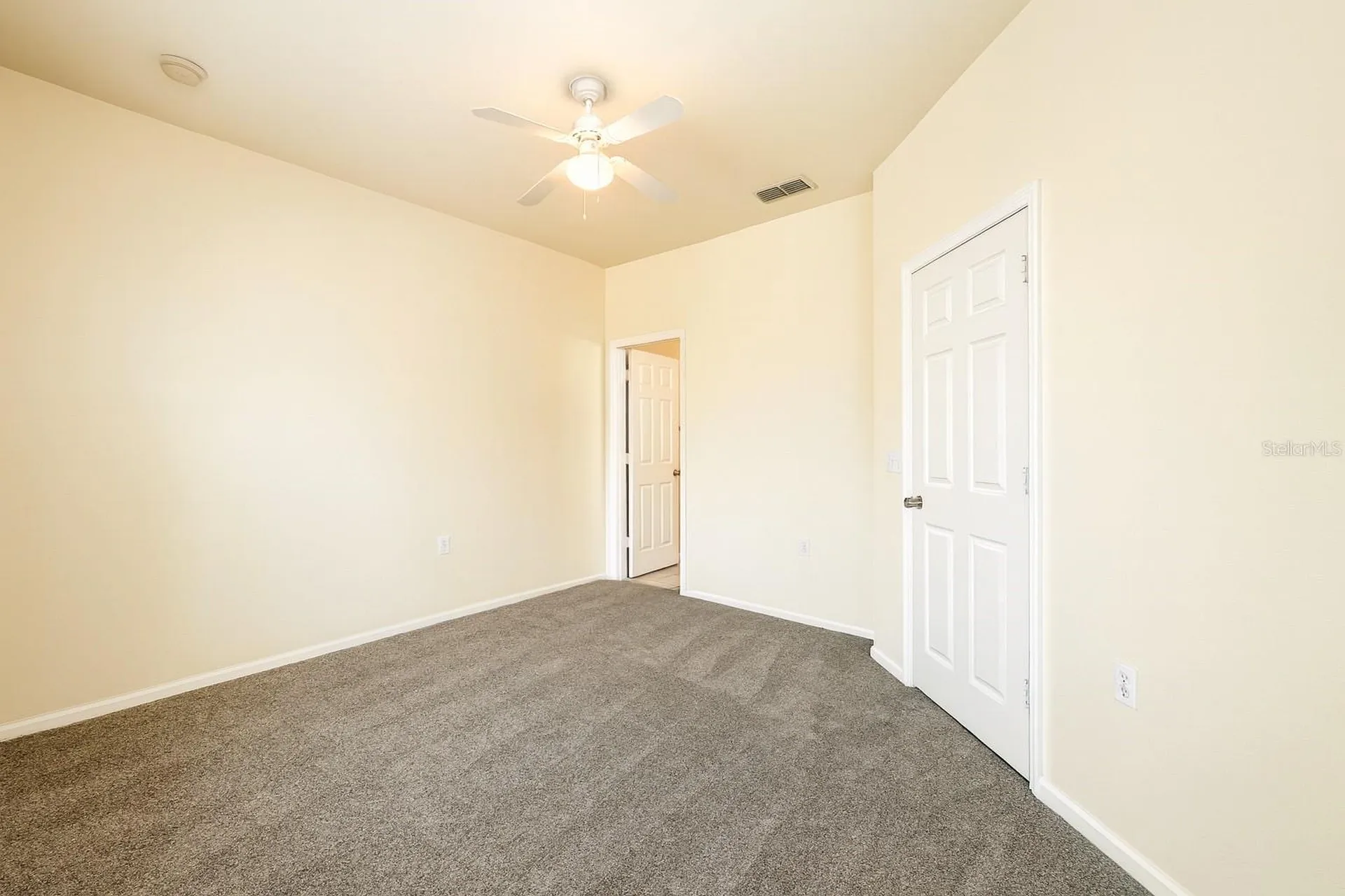 4877 NW 42nd Road Gainesville FL 32606