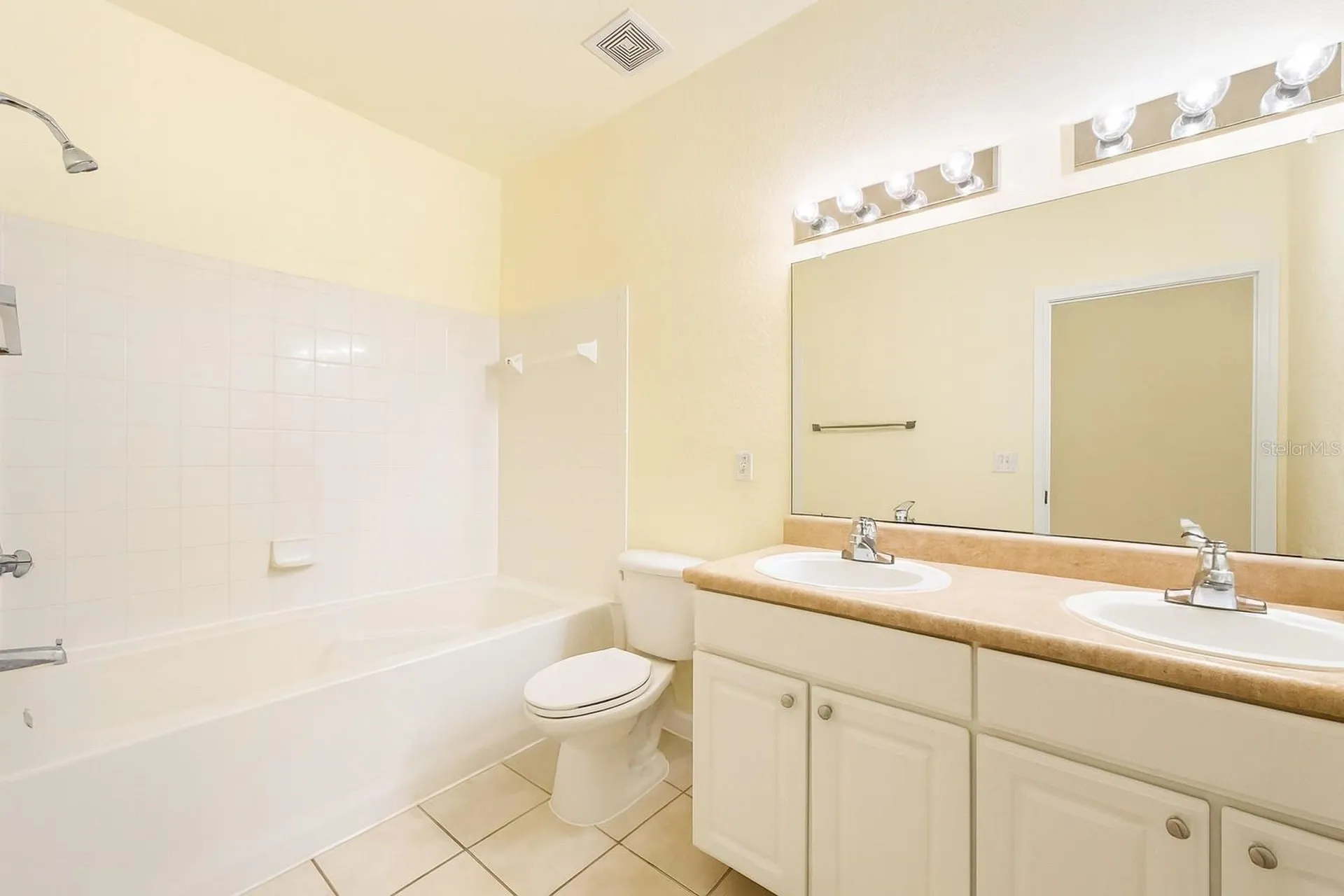 4877 NW 42nd Road Gainesville FL 32606