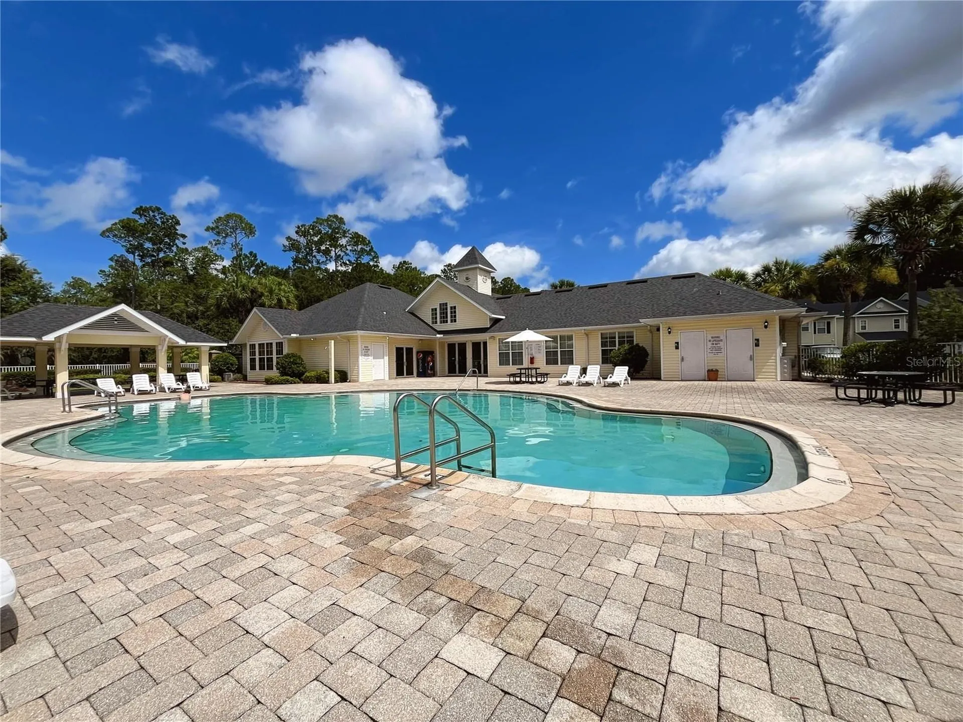 4877 NW 42nd Road Gainesville FL 32606