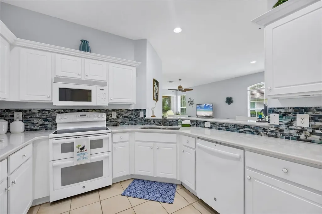 4841 Whispering Oaks Drive North Port FL 34287