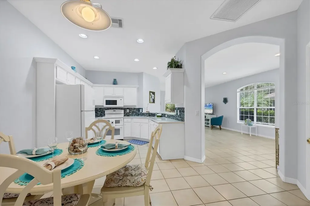 4841 Whispering Oaks Drive North Port FL 34287