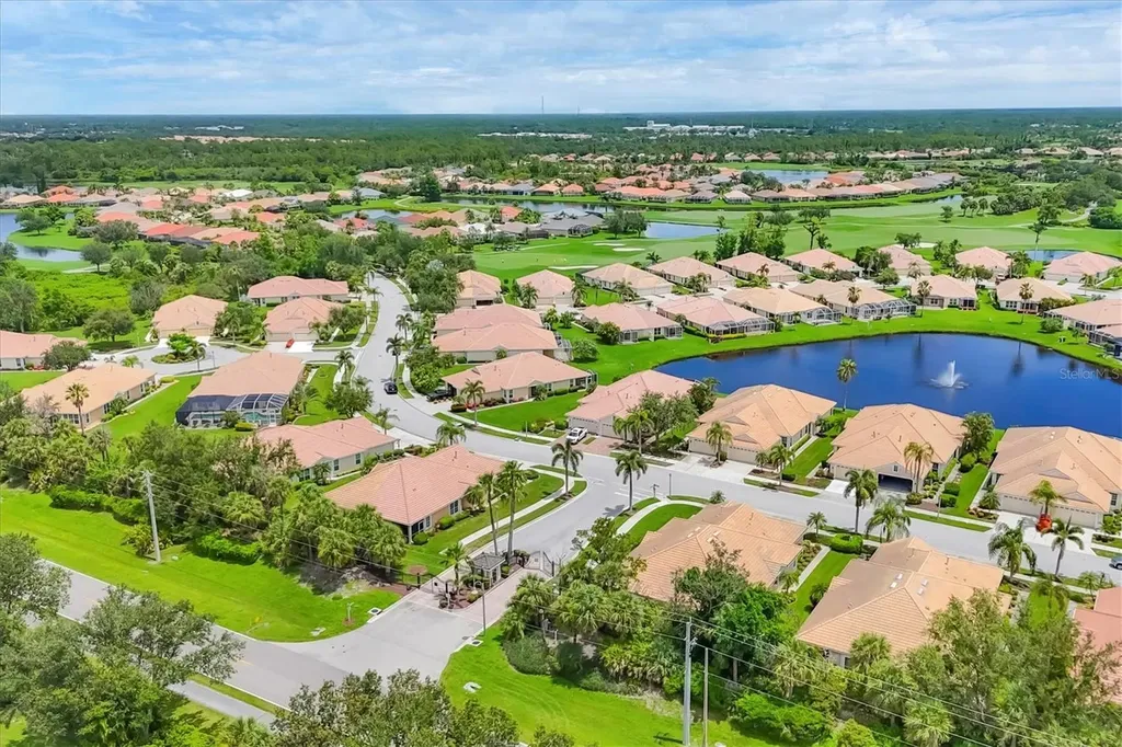 4841 Whispering Oaks Drive North Port FL 34287