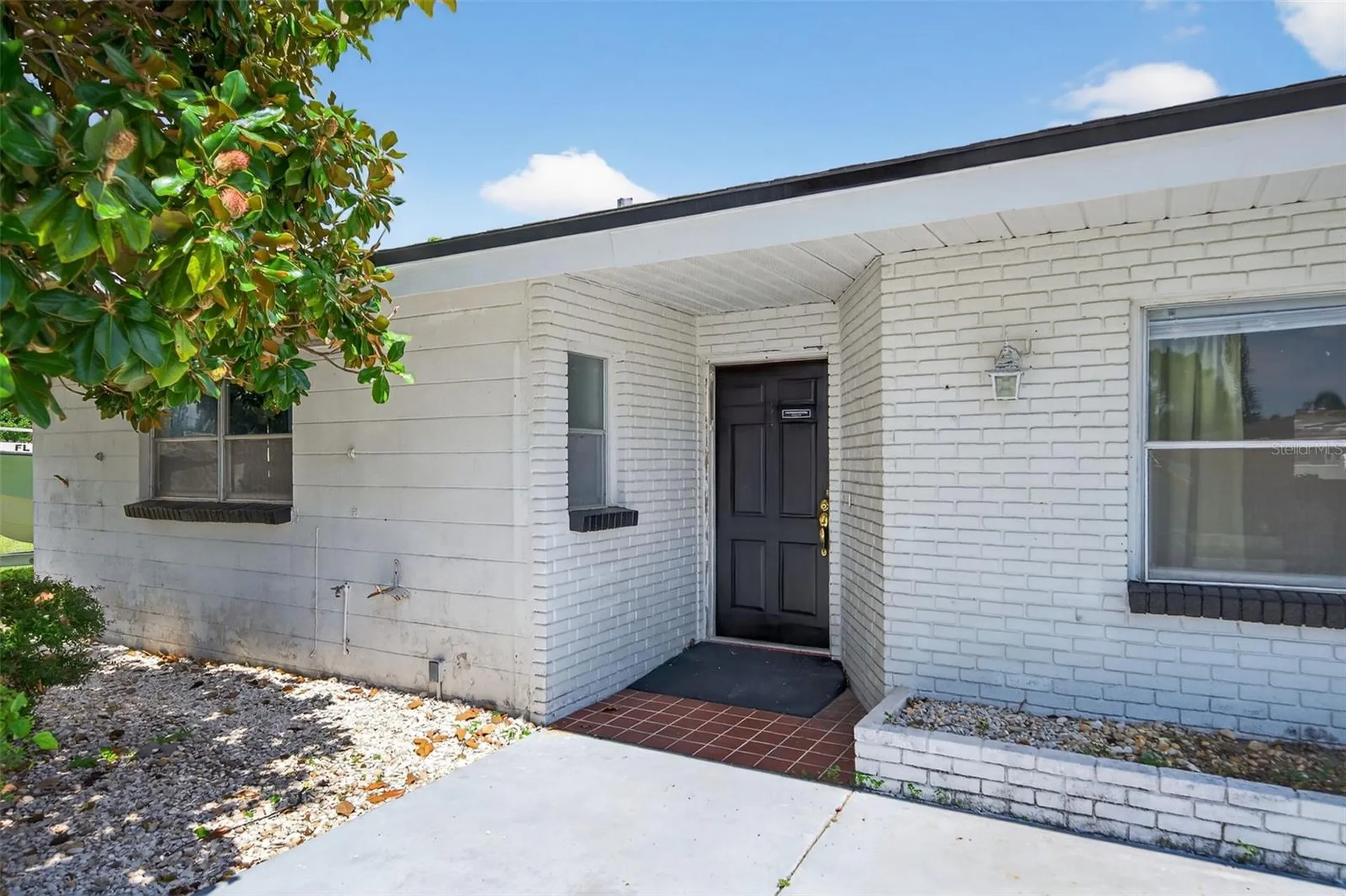 807 Melody Lane Bradenton FL 34207