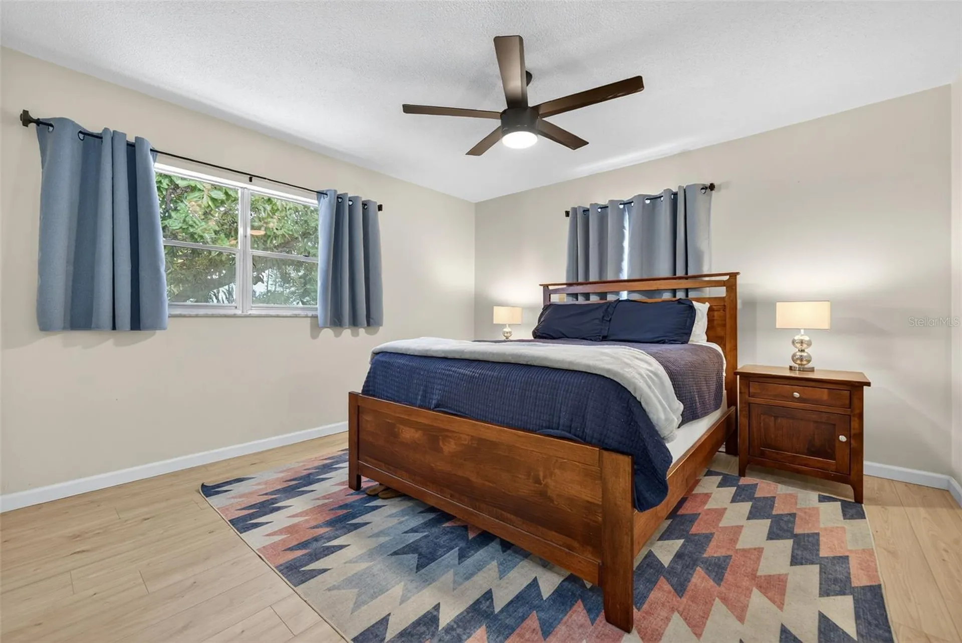 807 Melody Lane Bradenton FL 34207
