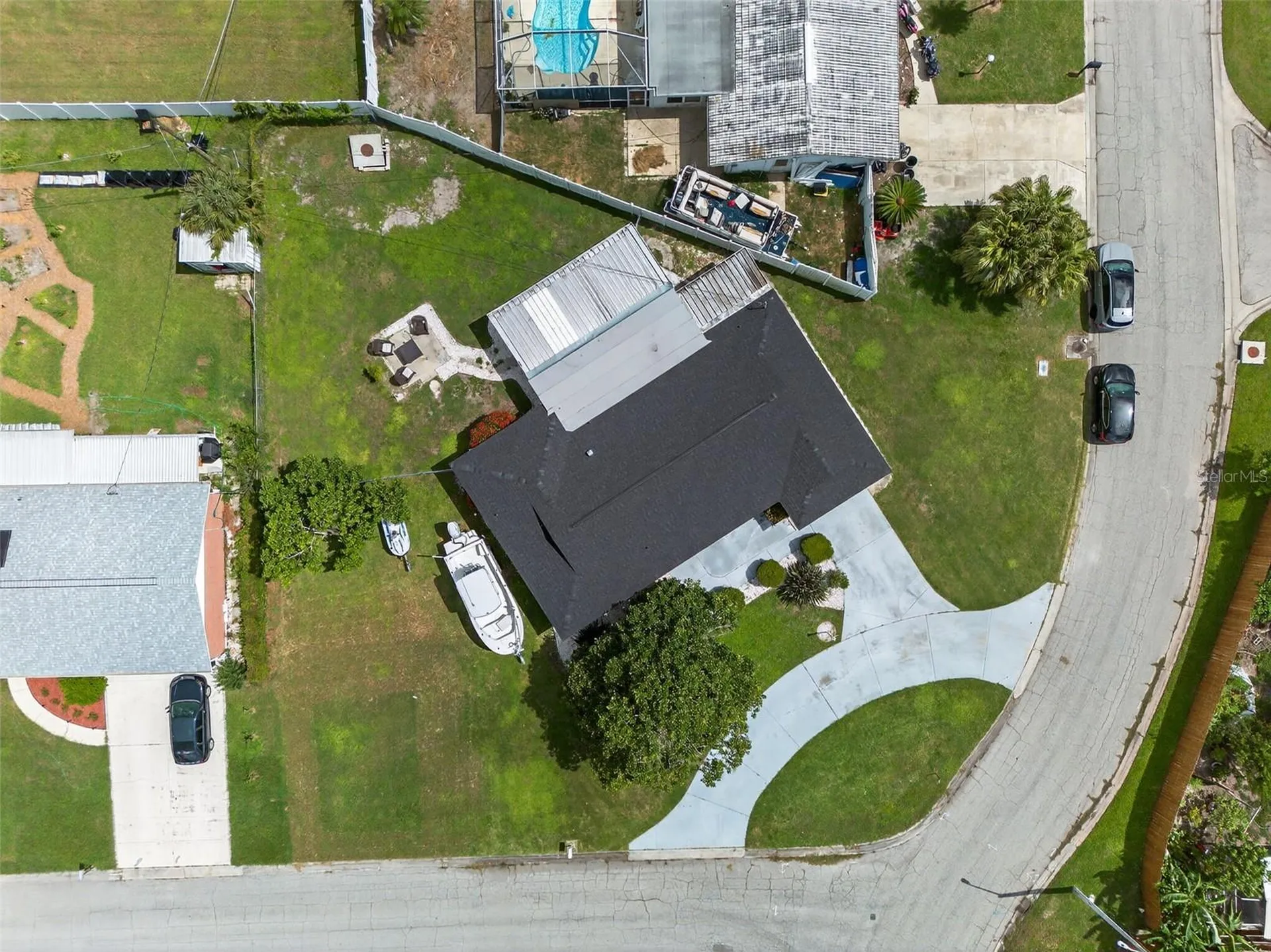 807 Melody Lane Bradenton FL 34207