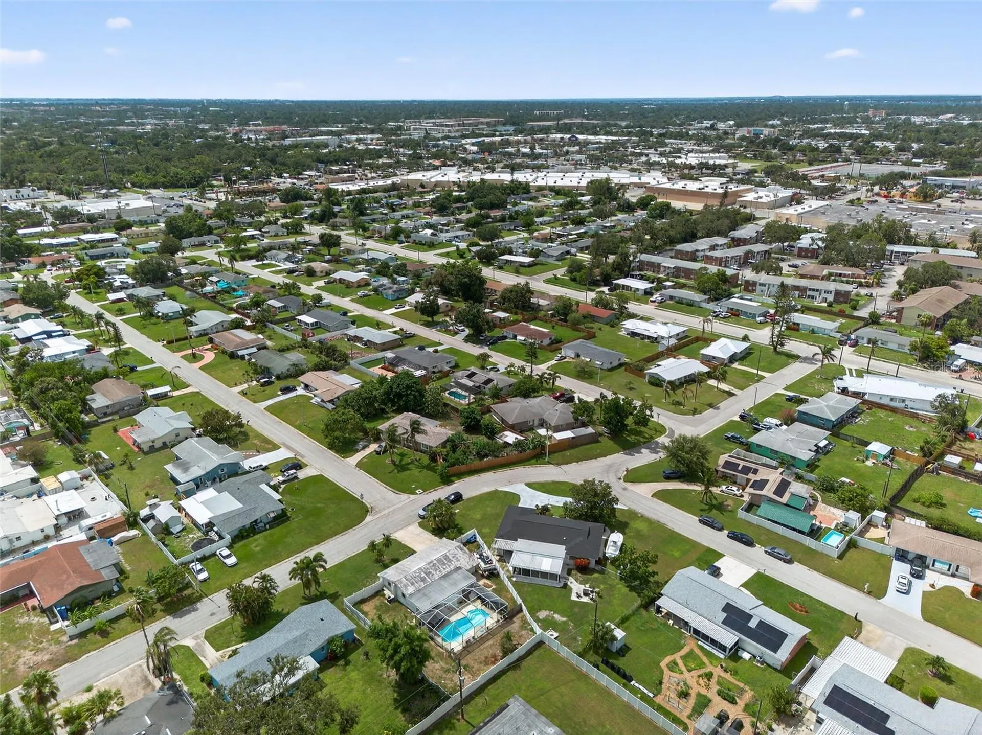 807 Melody Lane Bradenton FL 34207