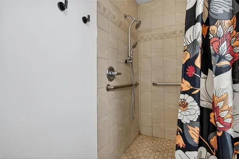 807 Melody Lane Bradenton FL 34207