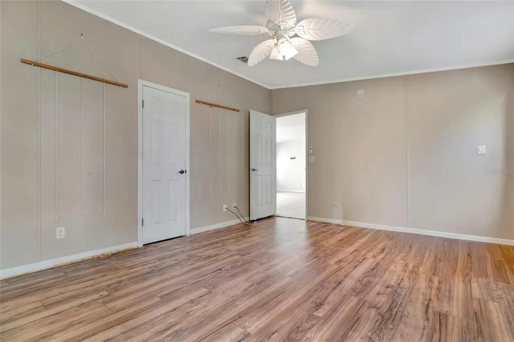 1128 Forest Lane Tavares FL 32778