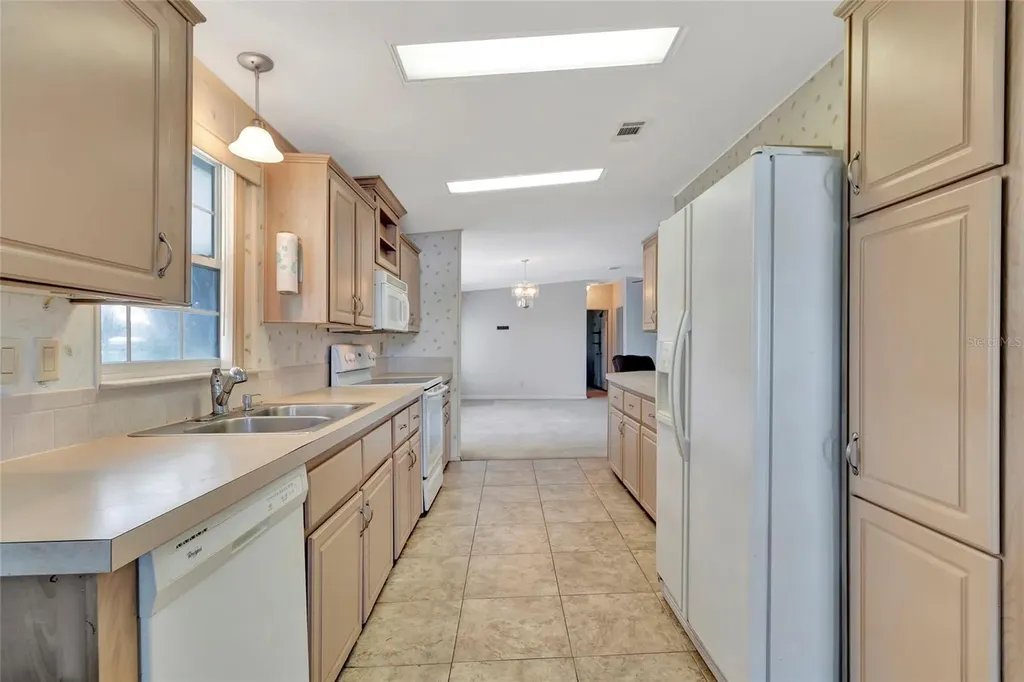 1128 Forest Lane Tavares FL 32778