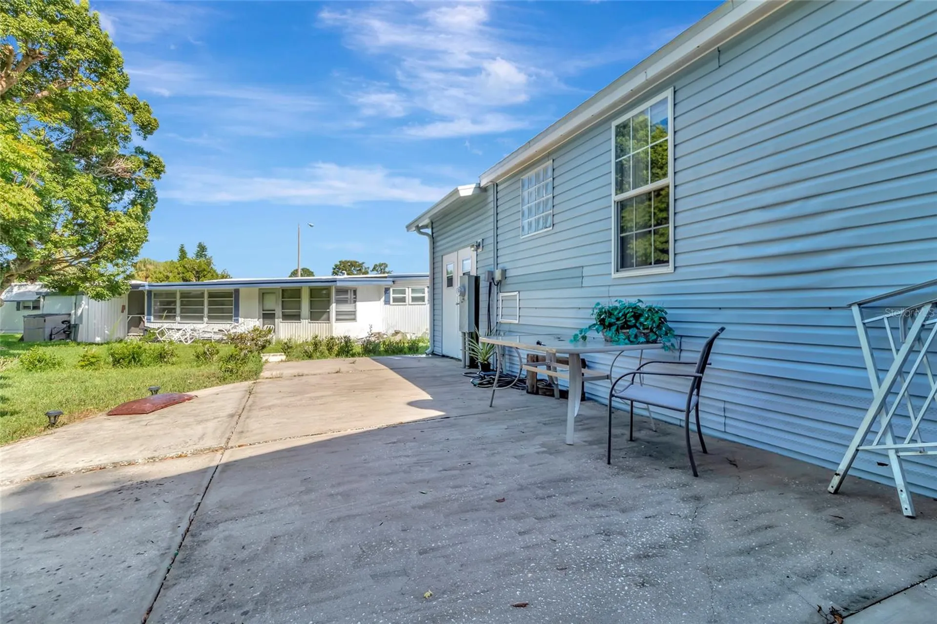 1128 Forest Lane Tavares FL 32778