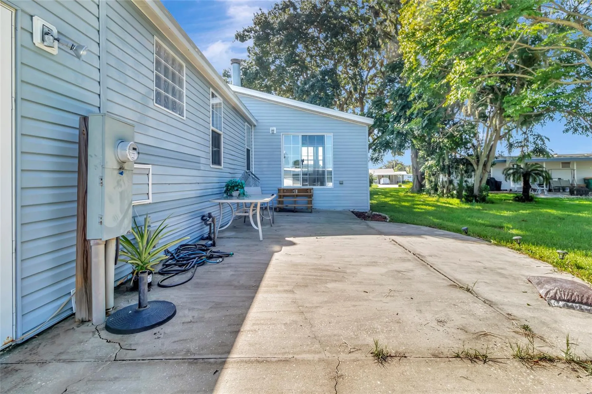 1128 Forest Lane Tavares FL 32778