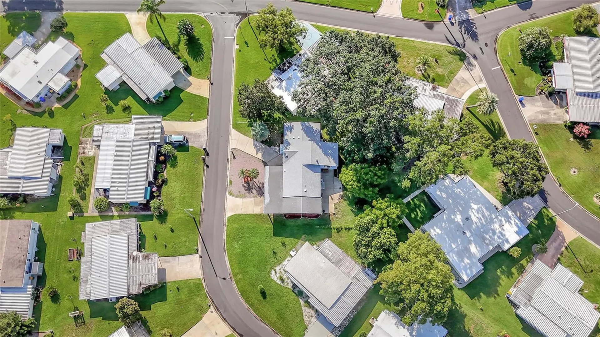 1128 Forest Lane Tavares FL 32778