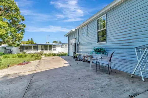 1128 Forest Lane Tavares FL 32778