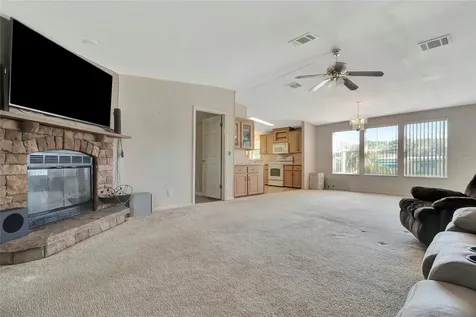 1128 Forest Lane Tavares FL 32778