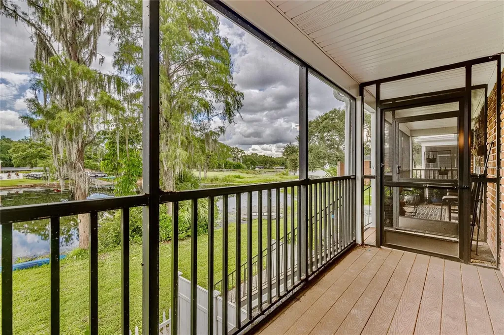13718 Orange Sunset Drive Tampa FL 33618