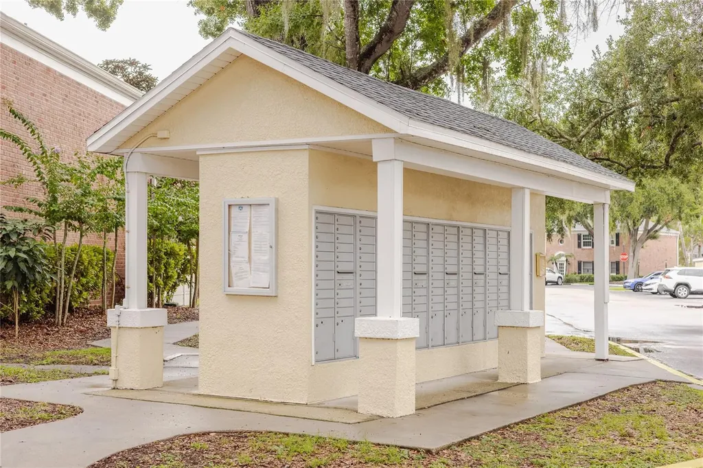 13718 Orange Sunset Drive Tampa FL 33618