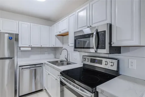 13718 Orange Sunset Drive Tampa FL 33618