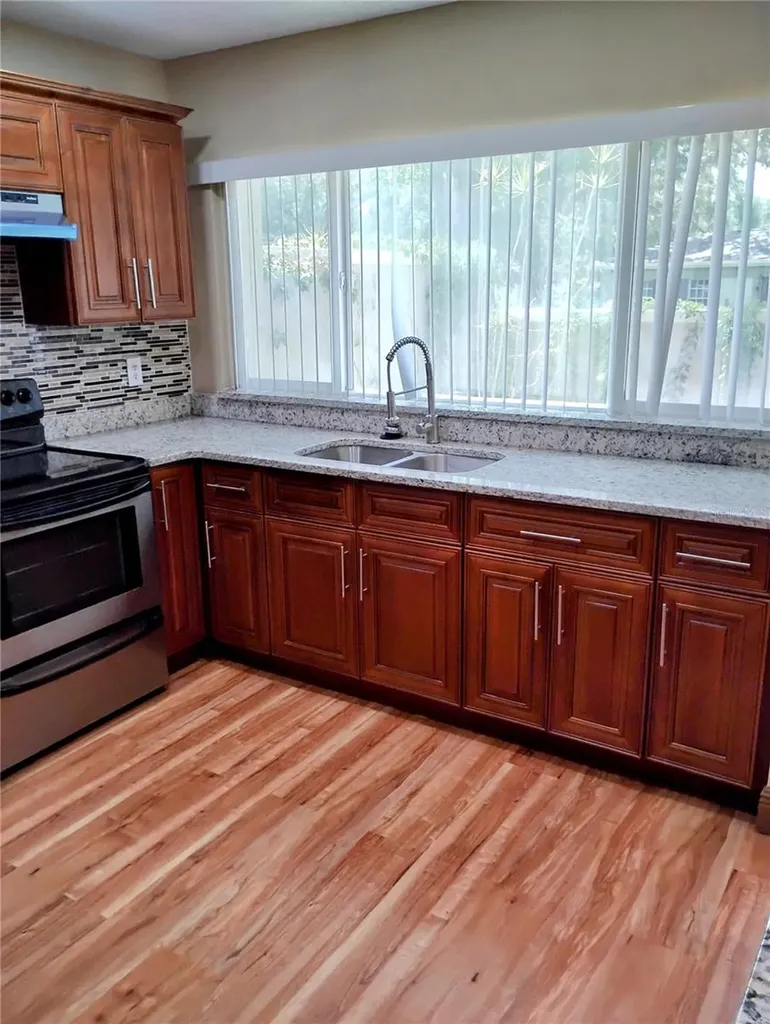 11721 Raintree Drive Tampa FL 33617