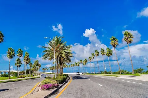 643 Calle De Peru Sarasota FL 34242