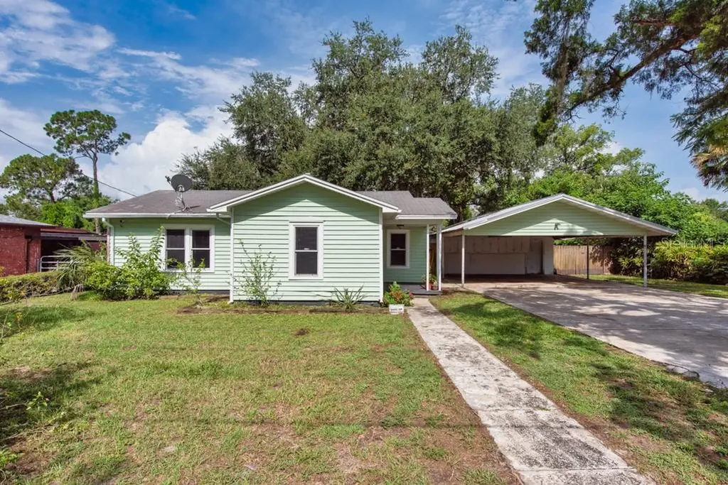 1509 N Burton Street Plant City FL 33563