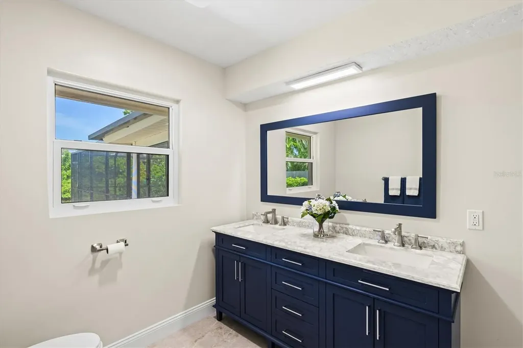 5012 Higel Avenue Sarasota FL 34242