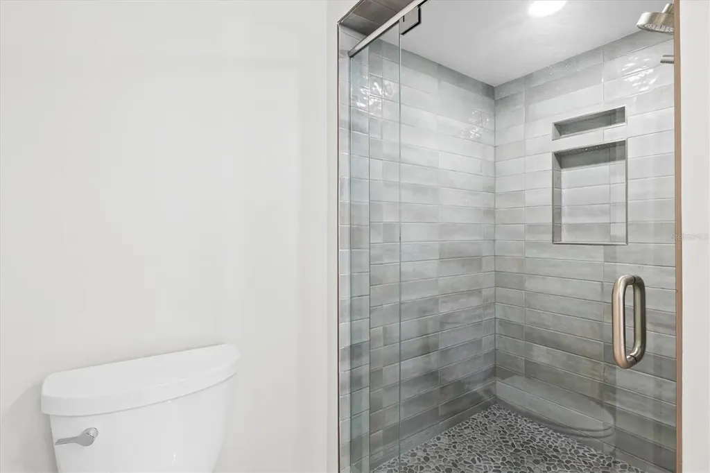 5012 Higel Avenue Sarasota FL 34242