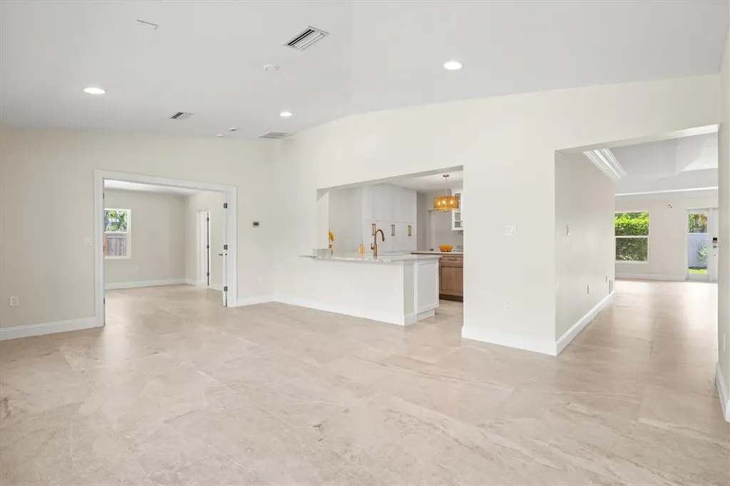 5012 Higel Avenue Sarasota FL 34242