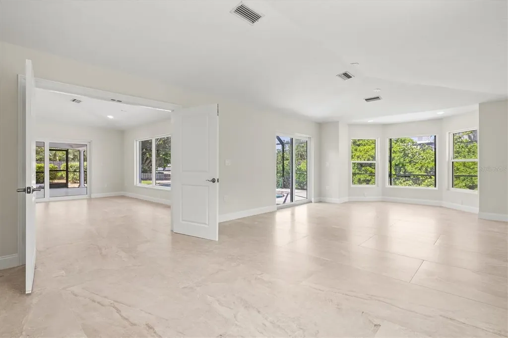 5012 Higel Avenue Sarasota FL 34242
