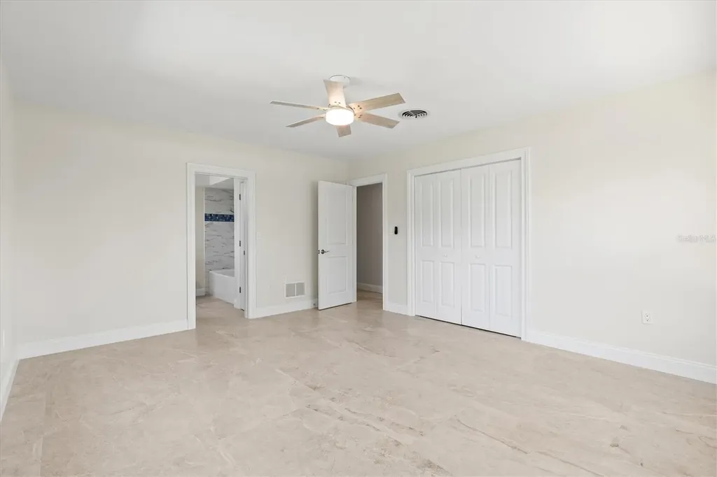 5012 Higel Avenue Sarasota FL 34242