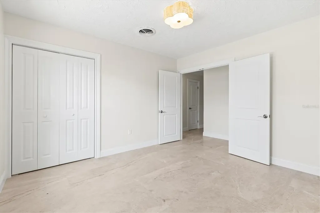5012 Higel Avenue Sarasota FL 34242