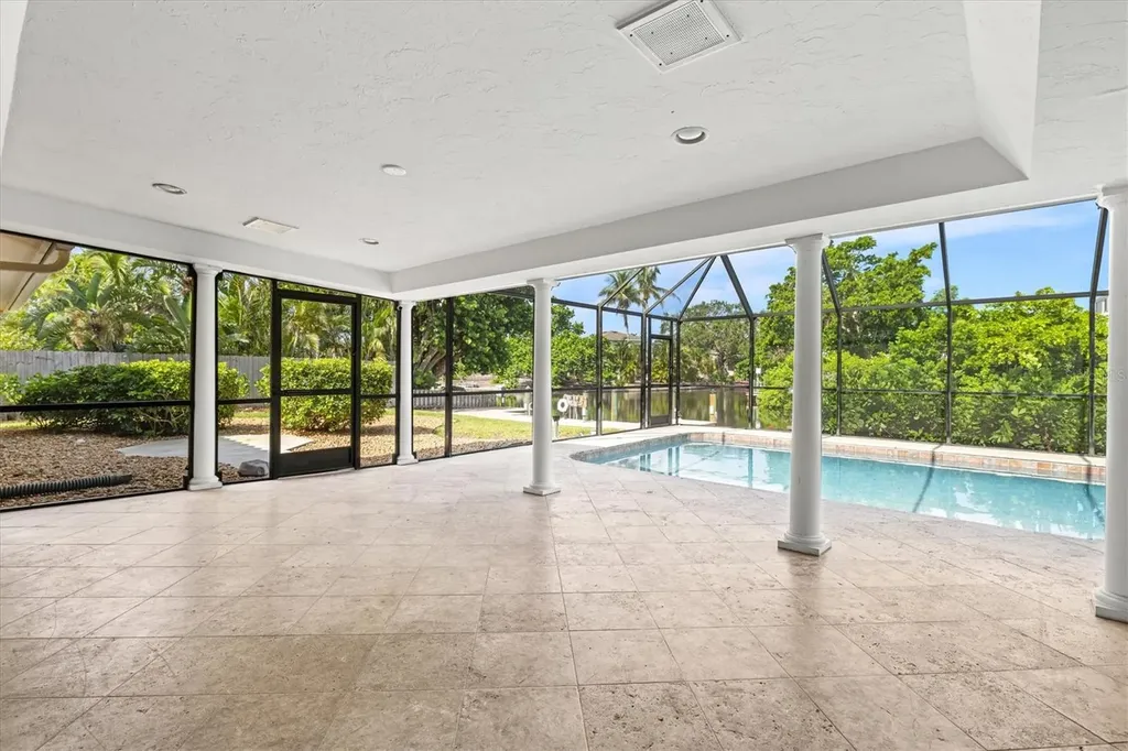 5012 Higel Avenue Sarasota FL 34242