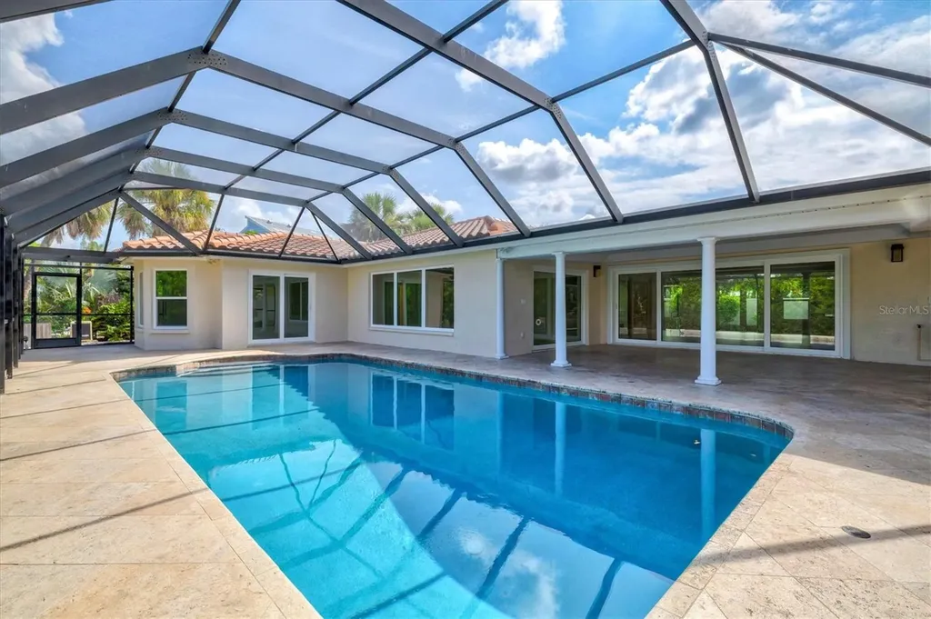 5012 Higel Avenue Sarasota FL 34242