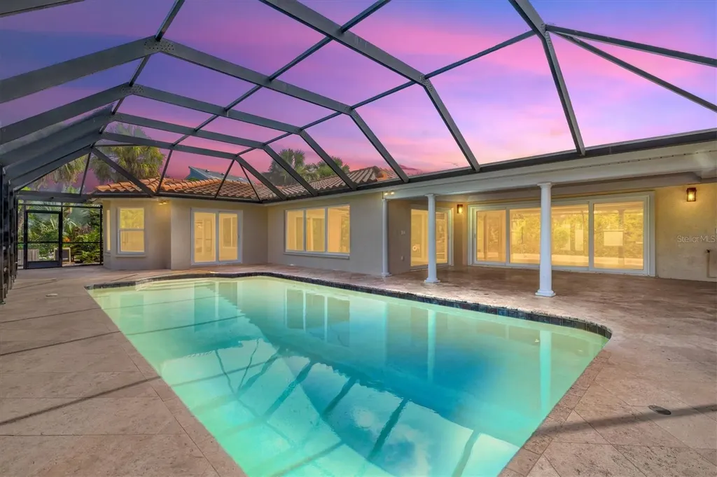 5012 Higel Avenue Sarasota FL 34242