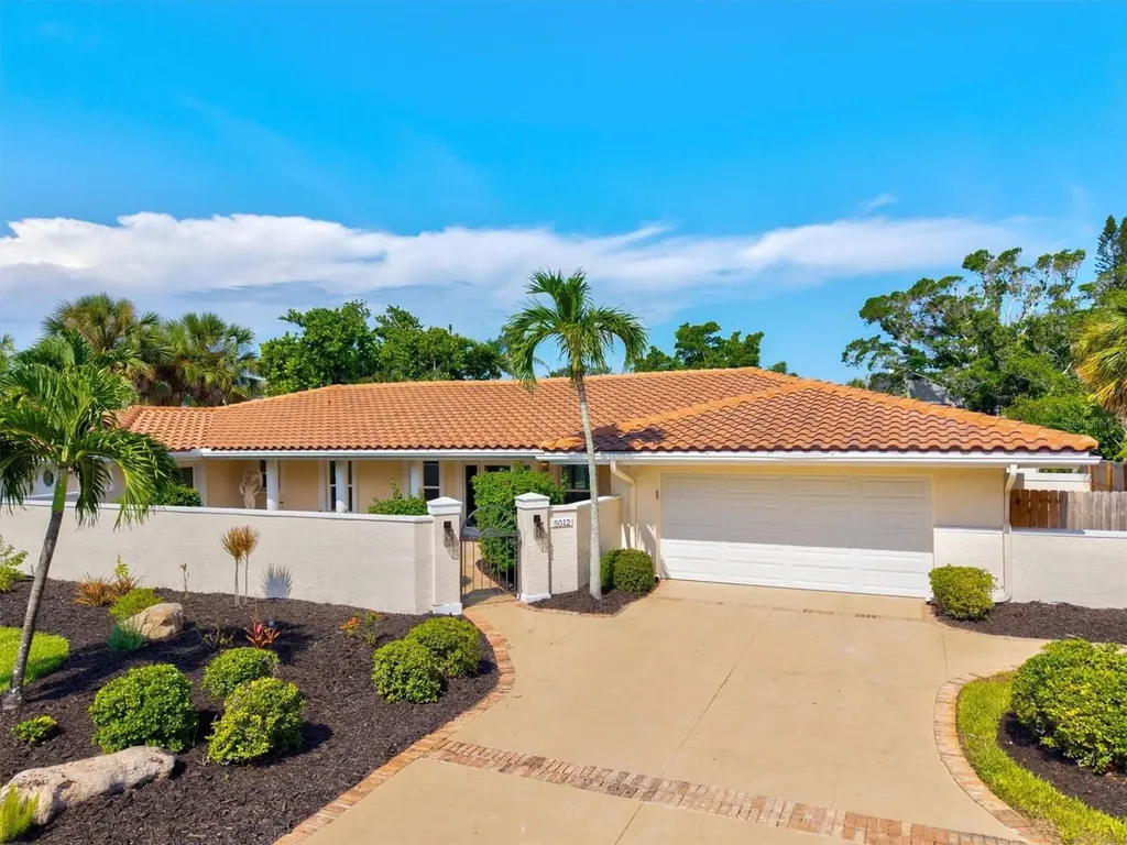 5012 Higel Avenue Sarasota FL 34242