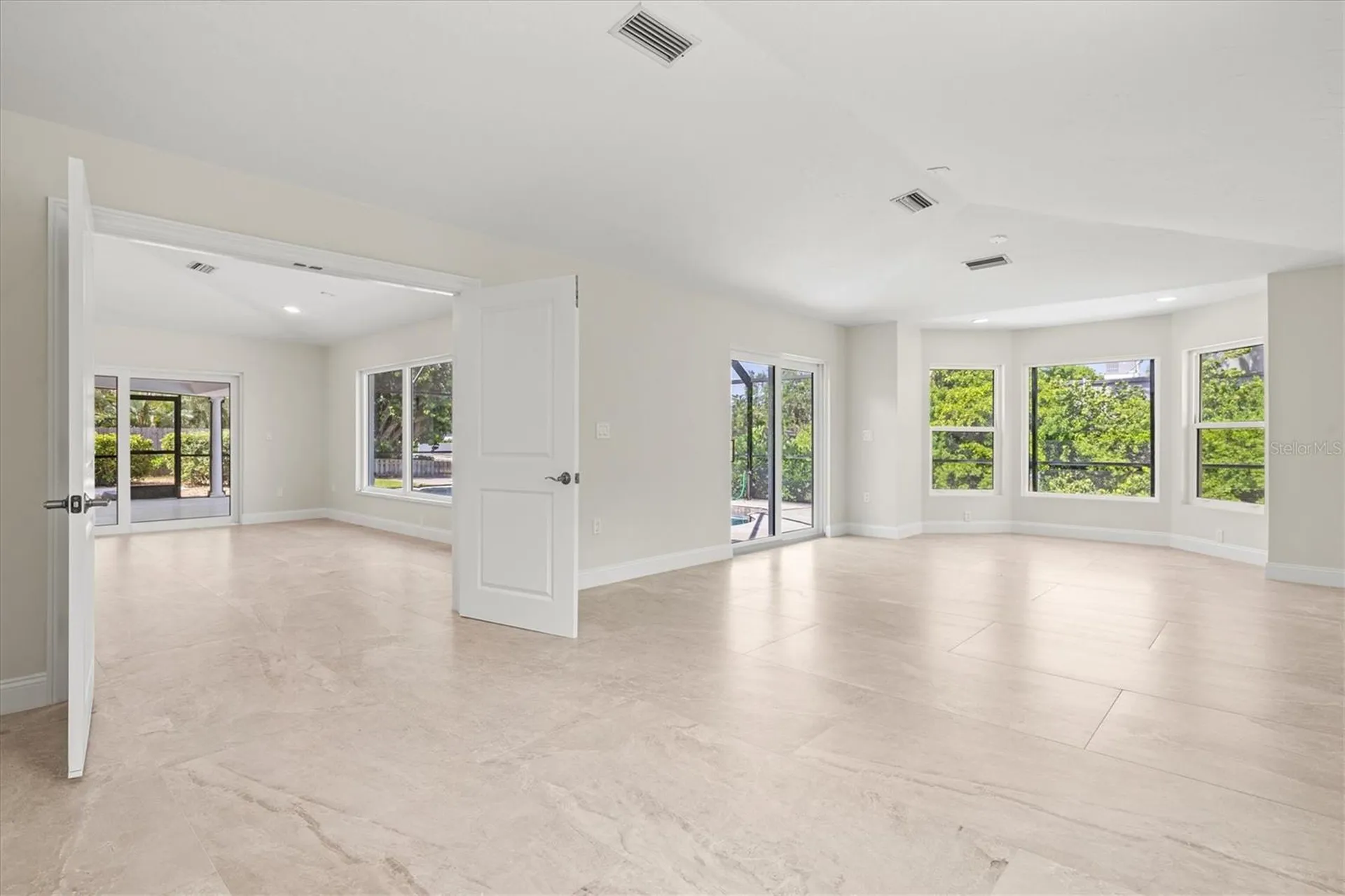 5012 Higel Avenue Sarasota FL 34242