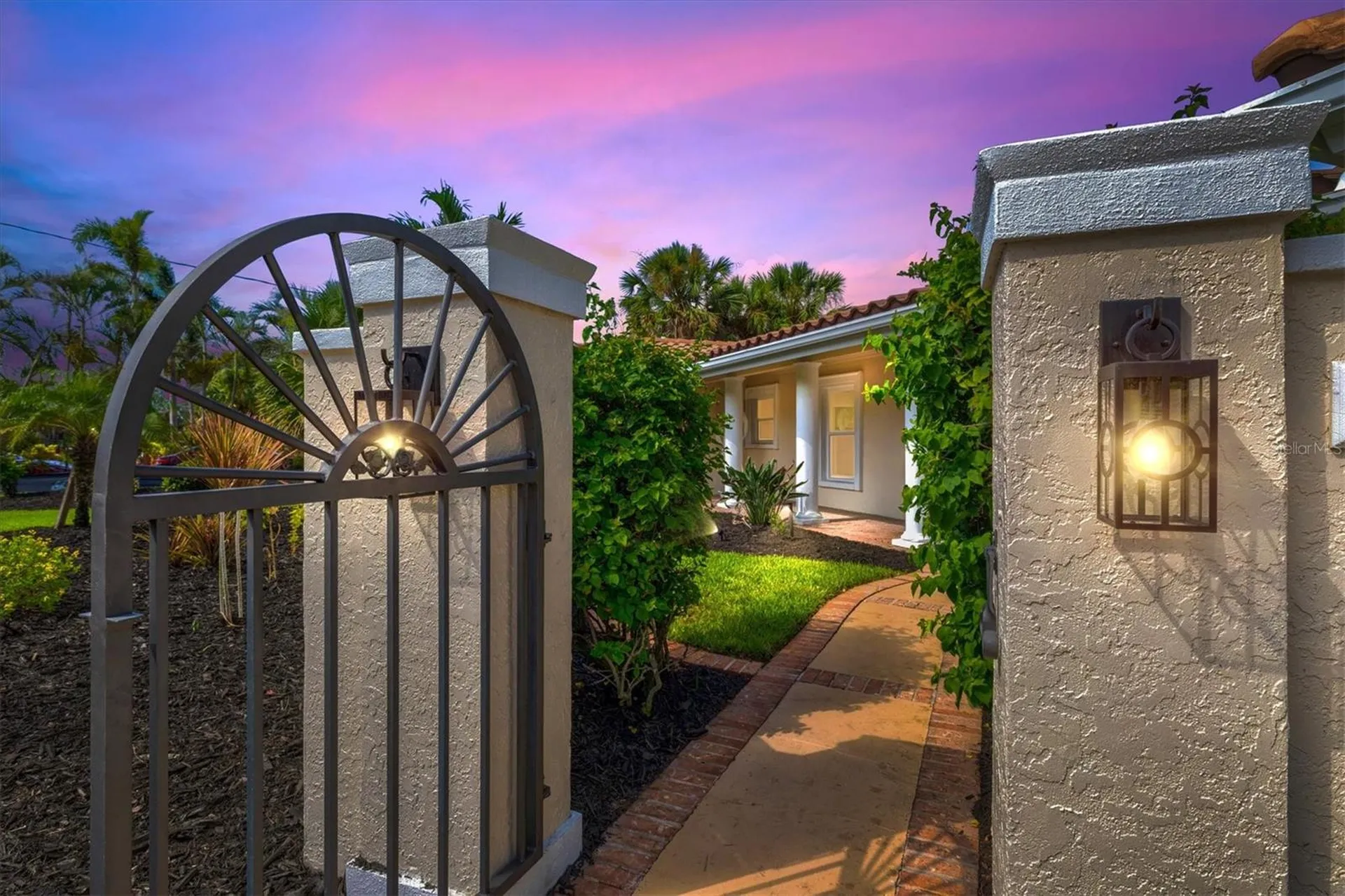5012 Higel Avenue Sarasota FL 34242