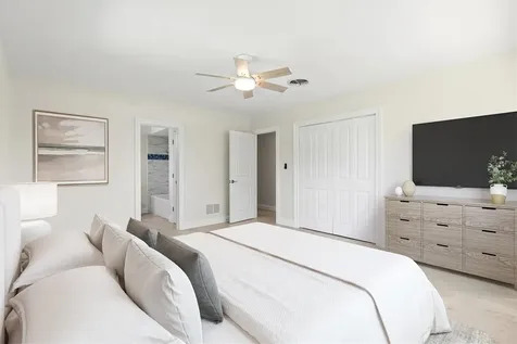 5012 Higel Avenue Sarasota FL 34242