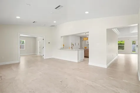 5012 Higel Avenue Sarasota FL 34242