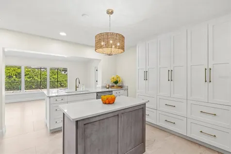 5012 Higel Avenue Sarasota FL 34242