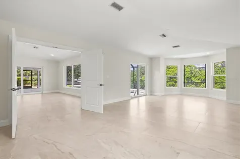 5012 Higel Avenue Sarasota FL 34242