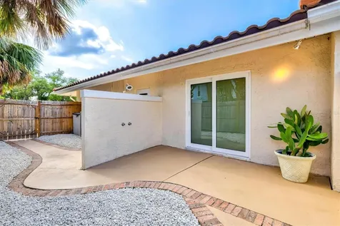 5012 Higel Avenue Sarasota FL 34242