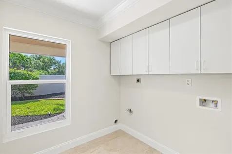 5012 Higel Avenue Sarasota FL 34242