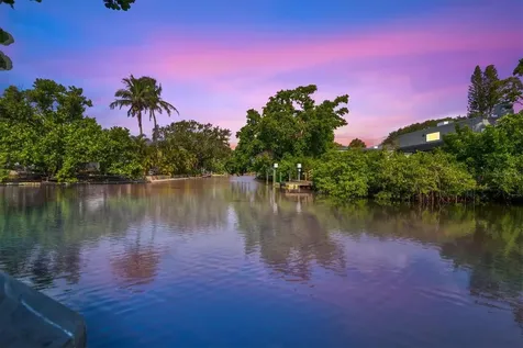 5012 Higel Avenue Sarasota FL 34242