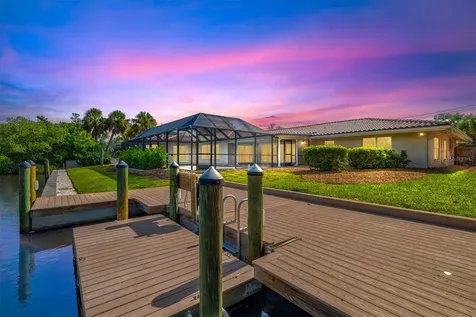 5012 Higel Avenue Sarasota FL 34242
