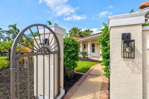 5012 Higel Avenue Sarasota FL 34242