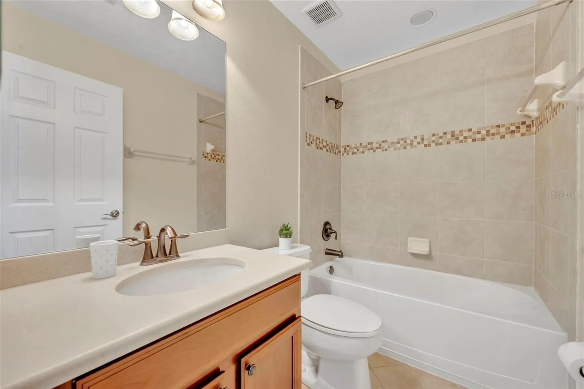 10116 Fallsgrove Street Orlando FL 32836