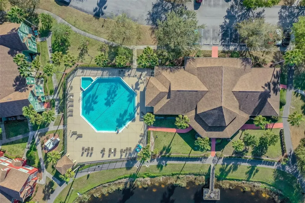 9042 Lake Chase Island Way Tampa FL 33626